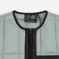 Carrier Goods Quilted Zip Through Jacket - Sage thumbnail