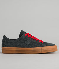 Converse One Star Pro Suede OX Shoes - Black / Casino / Gum