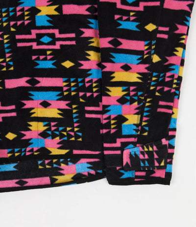 Kavu Winter Throwshirt Fleece - Arcade Night