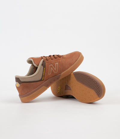 New Balance Numeric 533 Shoes - Brown / Gum