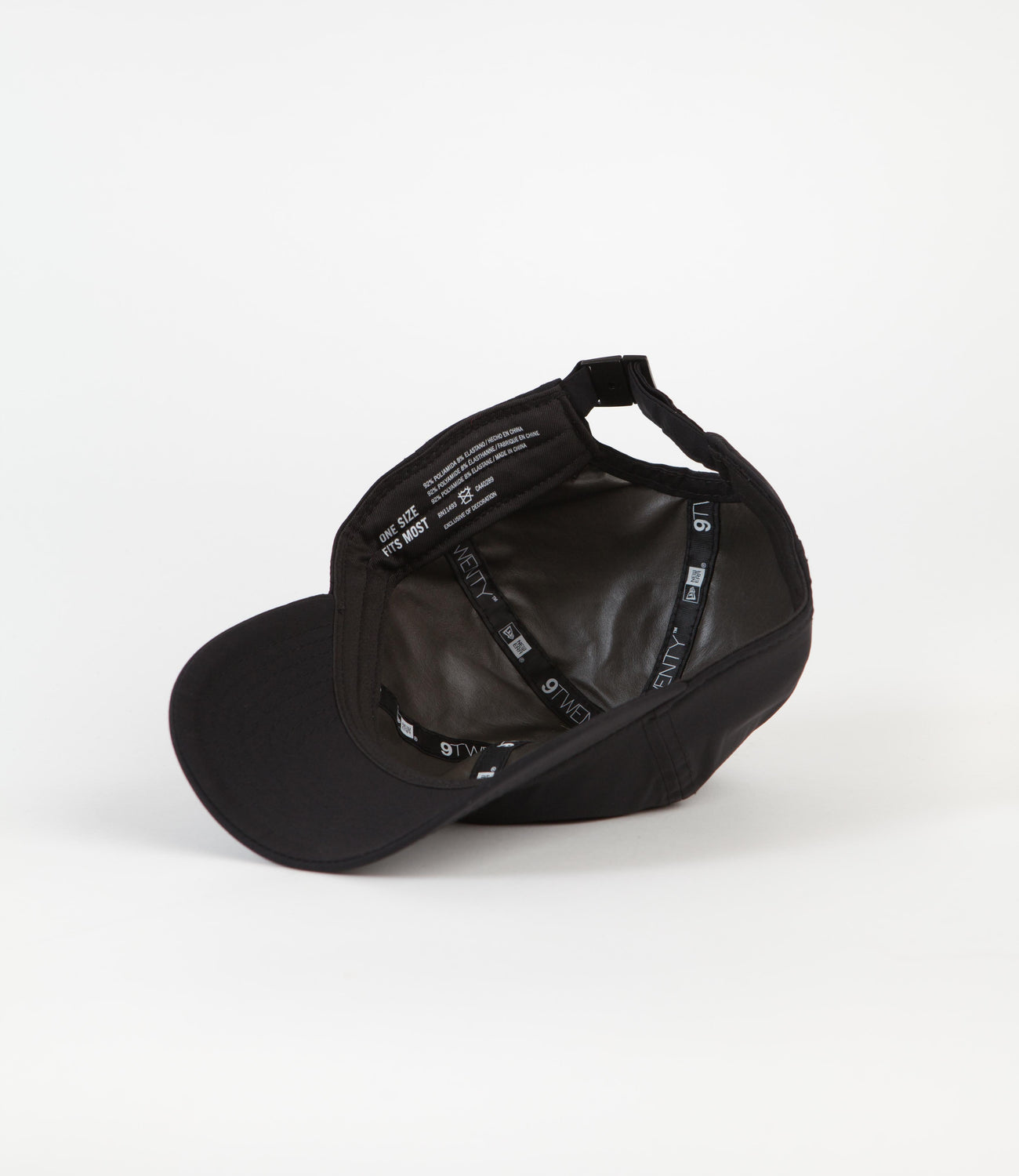 New Era Gore-Tex 9TWENTY Cap - Black | Flatspot
