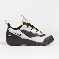 Nike ACG Air Mada Shoes - Light Bone / Black - Celery - Desert Moss thumbnail