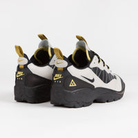 Nike ACG Air Mada Shoes - Light Bone / Black - Celery - Desert Moss thumbnail