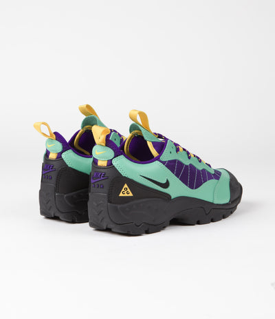 Nike ACG Air Mada Shoes - Light Menta / Black - Electro Purple