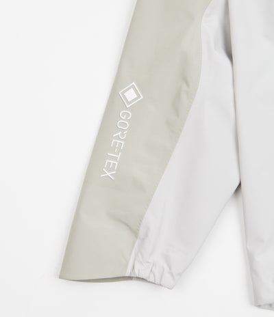 Nike ACG Chain Of Craters Jacket - Light Stone / Light Bone / Summit White