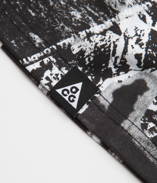 Nike ACG Glacier Photo Long Sleeve T-Shirt - Black | Flatspot
