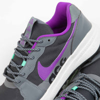 Nike ACG Lowcate Shoes - Smoke Grey / Dark Smoke Grey - Vivid Purple thumbnail
