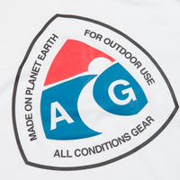 Nike ACG Outdoor Sign Long Sleeve T-Shirt - White thumbnail