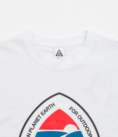 Nike ACG Outdoor Sign Long Sleeve T-Shirt - White