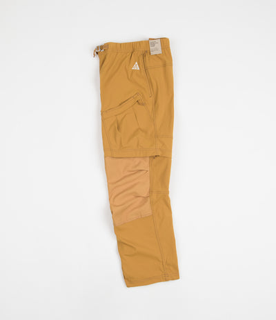Nike ACG Smith Summit Cargo Pants - Gold Suede / Ale Brown / Ale Brown / Sanddrift