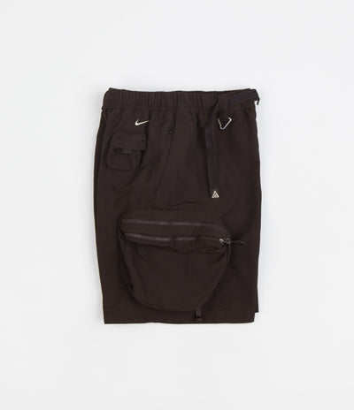 Nike ACG Snowgrass Cargo Shorts - Velvet Brown / Black / Sanddrift