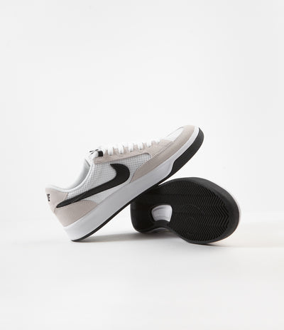 Nike SB Adversary Shoes - White / Black - White