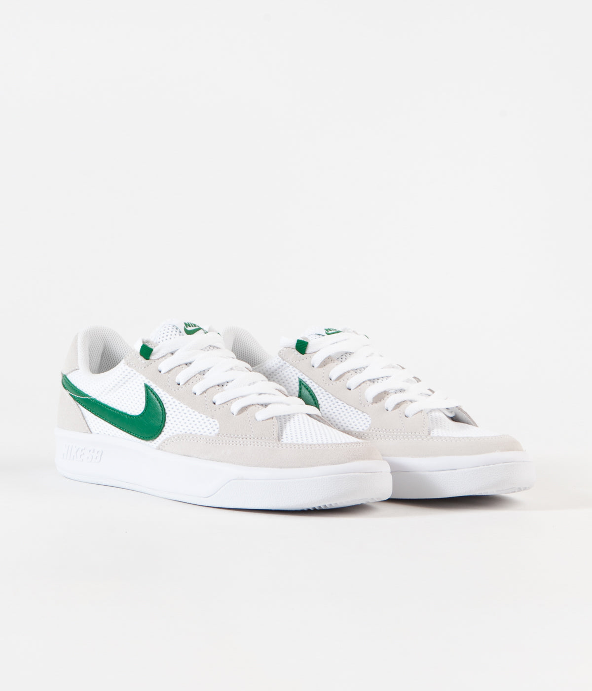 Nike shoes with green swoosh Outlet