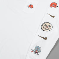 Nike SB Mooncasket Long Sleeve T-Shirt - White / Black thumbnail
