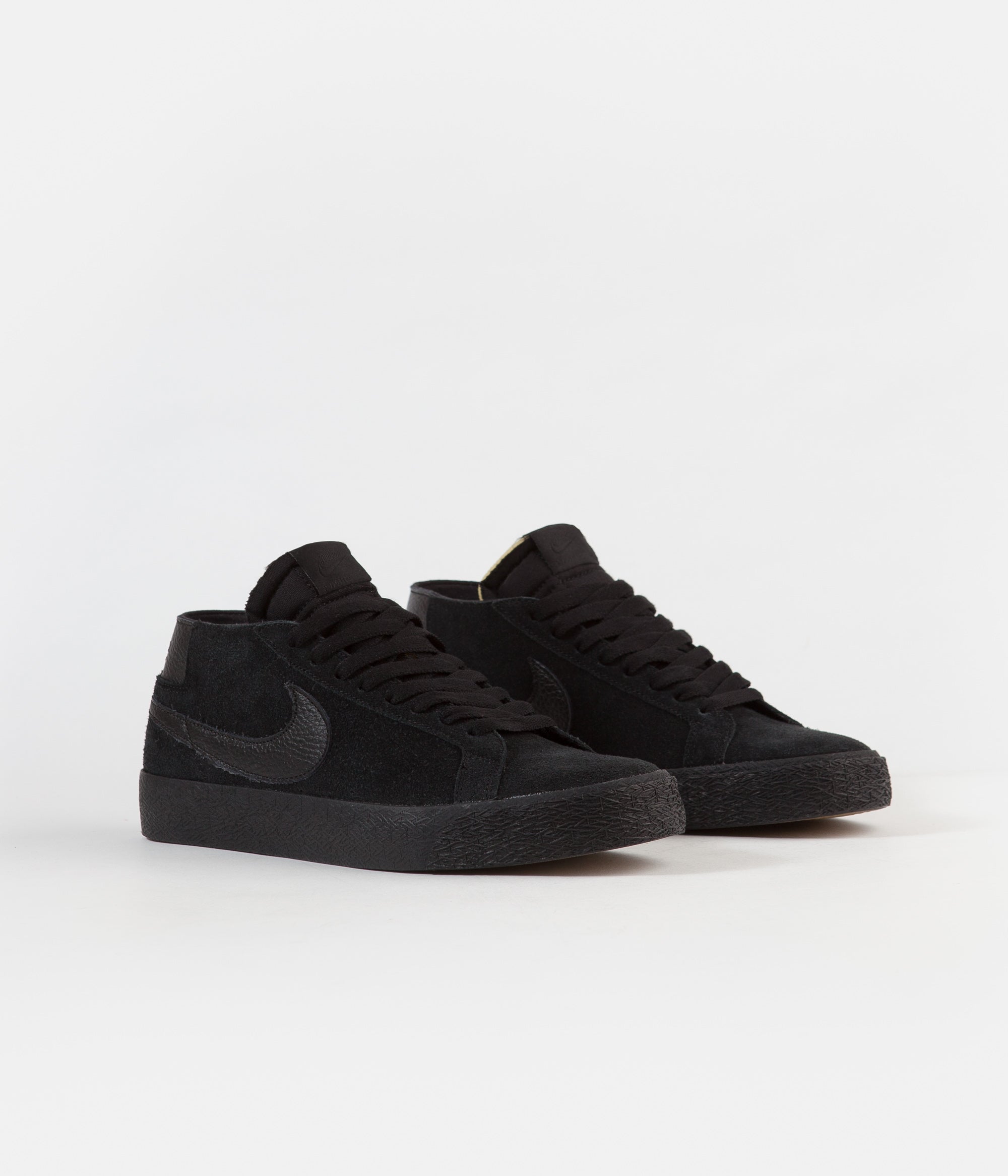 nike blazer mid chukka