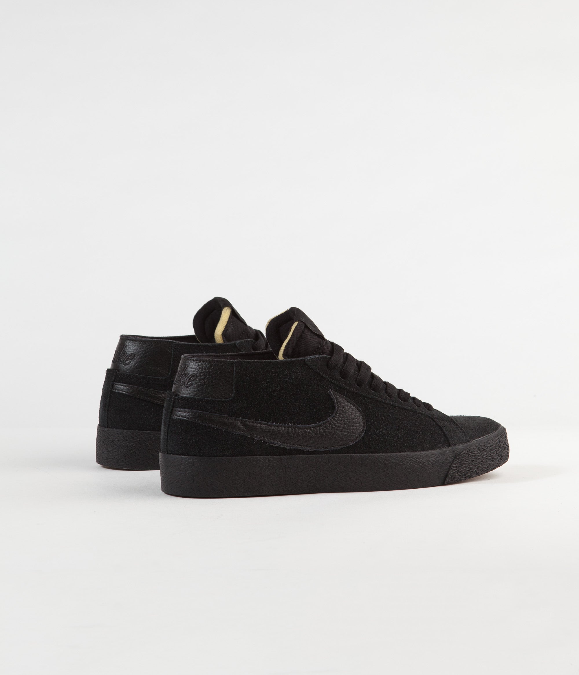 Nike SB Blazer Chukka Shoes - Black / Black | Flatspot