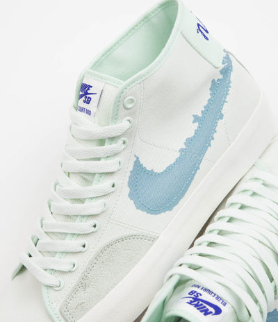 Nike SB Blazer Court Mid Premium Shoes - Barely Green / Boarder Blue - Barely Green