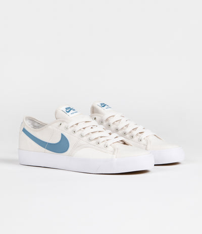Nike SB Blazer Court Shoes - Phantom / Cerulean - Phantom - Gum Light Brown
