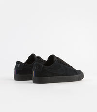 Nike SB Blazer Low Shoes Black Black Gunsmoke Flatspot