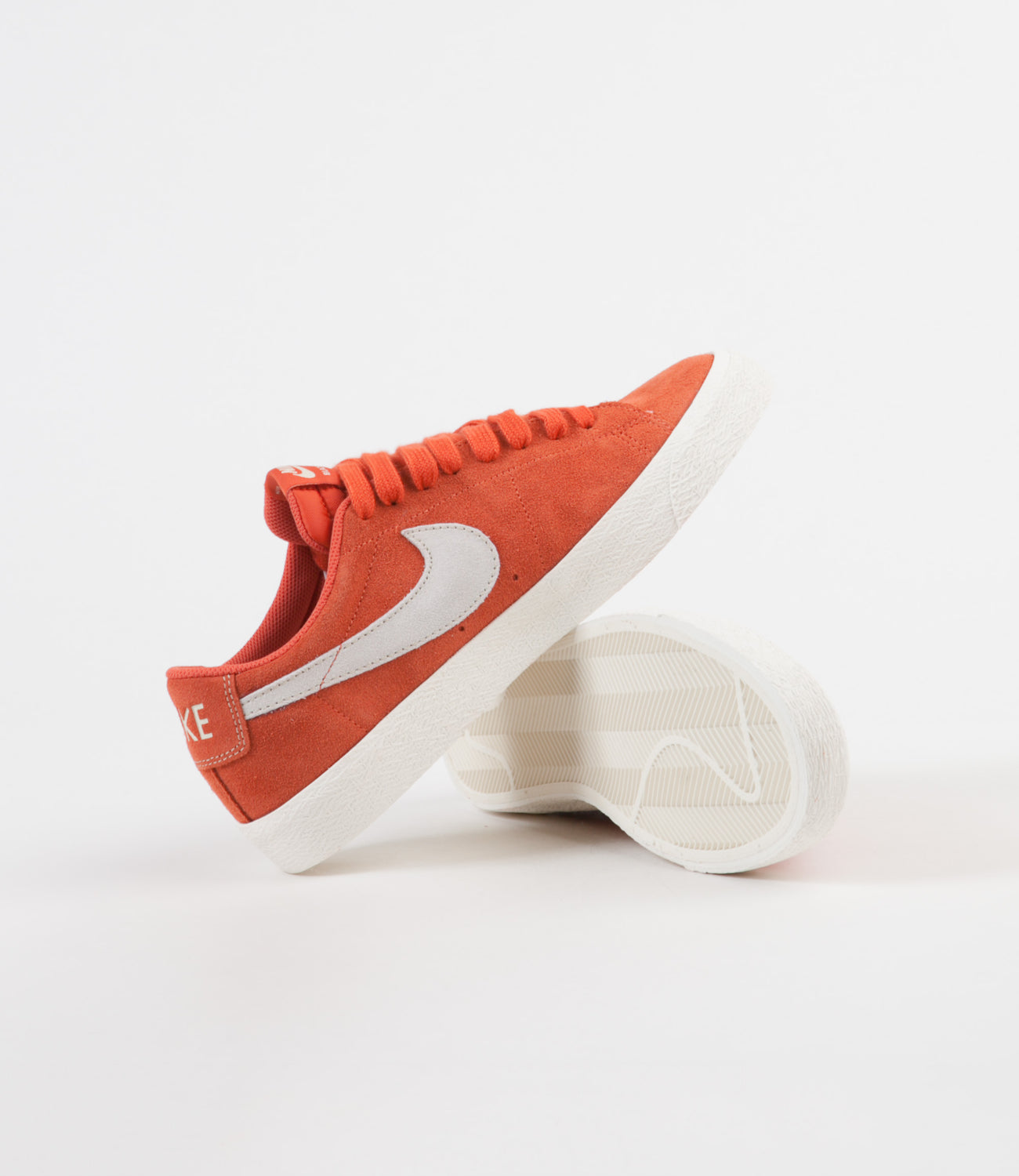 Nike SB Blazer Low Shoes Vintage Coral Fossil Sail Flatspot