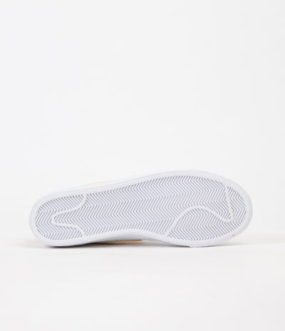 Nike SB Blazer Low Shoes - White / Mineral Gold | Flatspot