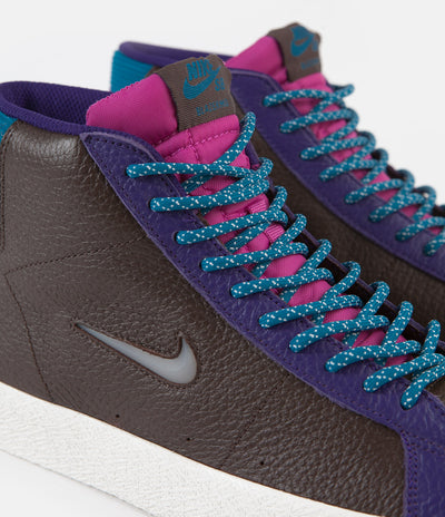 Nike SB Blazer Mid Premium Shoes - Baroque Brown / White - Green Abyss