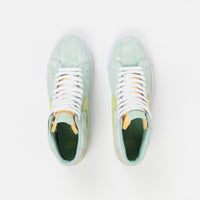 Nike SB Blazer Mid Premium Shoes - Light Dew / Light Zitron - Green Glow thumbnail