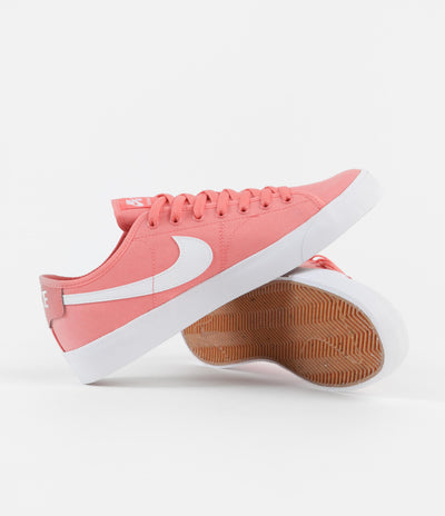 Nike SB Blazer Court Shoes - Pink Salt / White - Pink Salt - White