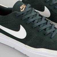 Nike SB Bruin Hyperfeel Shoes - Seaweed / Summit White - White - Metallic Gold thumbnail