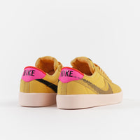 Nike SB Bruin React Shoes - Pollen / Black - Pale Coral thumbnail