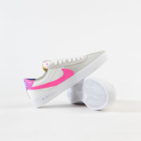 Nike SB Bruin React Shoes - Summit White / Racer Blue - Pink Blast thumbnail