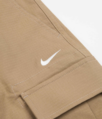 Nike SB Cargo Shorts - Dark Driftwood / White