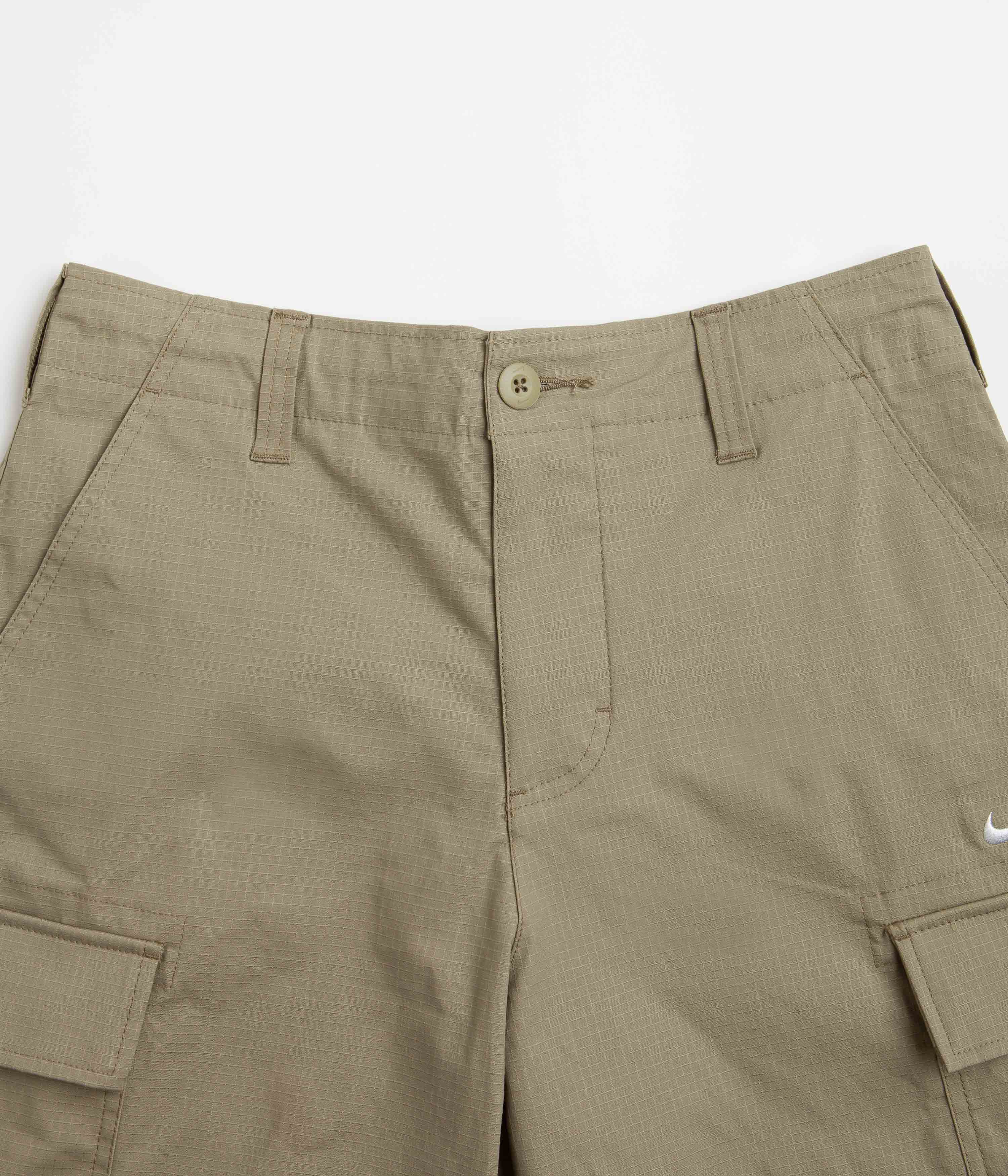 Nike SB Cargo Shorts Neutral Olive / White Flatspot
