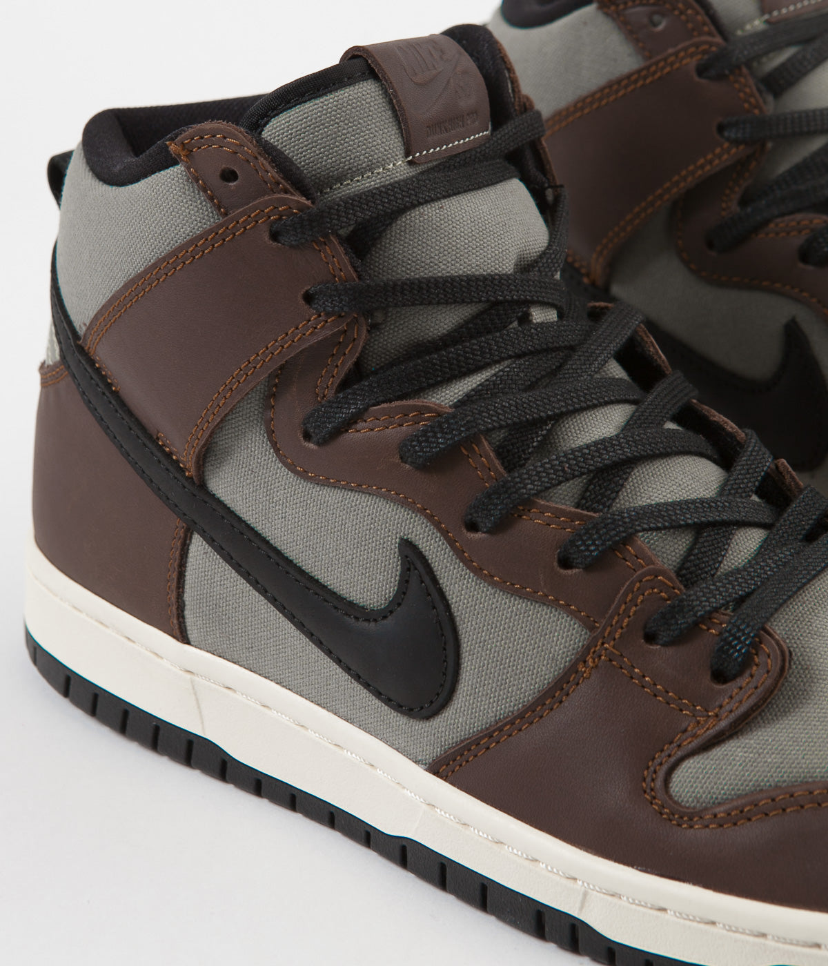 Sb dunk high pro baroque brown/black-jade horizon sales
