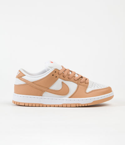 Nike SB Dunk Low Pro Orange Label Shoes in Light Cognac and Light Cognac and White - Light Cognac