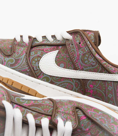 Nike SB Dunk Low Pro Premium 'Paisley' Shoes in Cacao Wow and Summit White and Rough Green