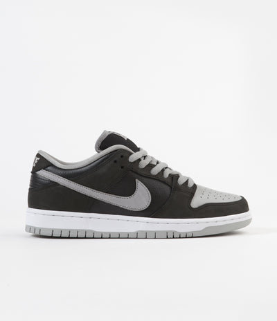 Nike SB Dunk Low Pro Shoes - Black / Medium Grey - Black - White