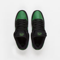 Nike SB Dunk Low Pro Shoes - Black / Pine Green - Black - White thumbnail