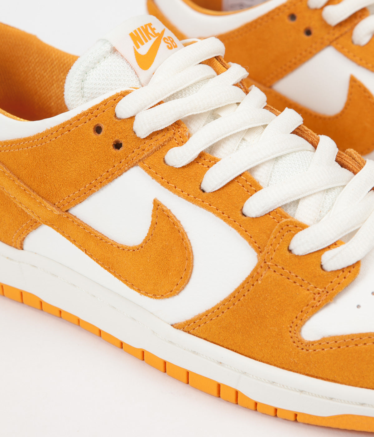 Nike sb dunk circuit orange 2025