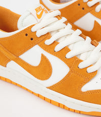 Circuit orange dunk low on sale