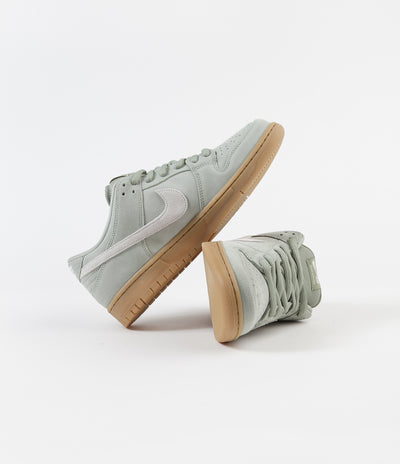 Nike SB Dunk Low Pro Shoes - Jade Horizon / Pale Ivory - Jade Horizon