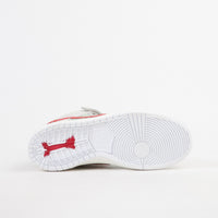 Nike SBåÊDunk Mid ProåÊ'White Widow' Shoes - Sail / Gym Red - Fresh Mint thumbnail