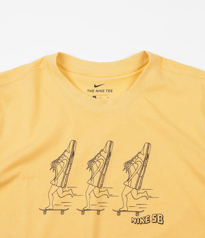 Nike SB Dunks T-Shirt - Celestial Gold