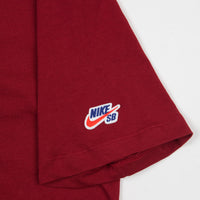 Nike SB Essential T-Shirt - Team Crimson thumbnail