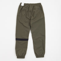 Nike SB Essentials Track Pants - Cargo Khaki / Black thumbnail