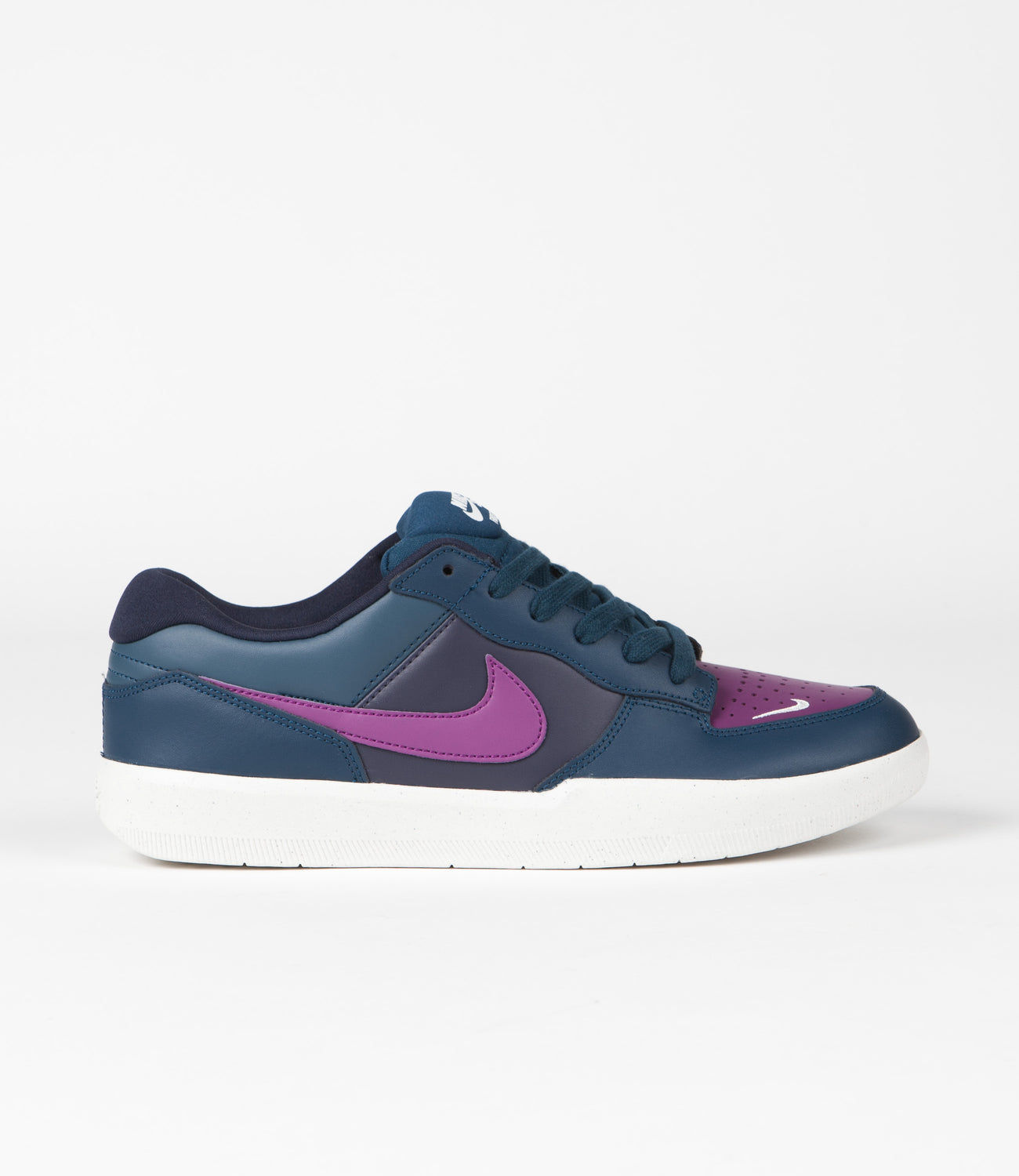 Nike SB Air Force II Low Shoes, Team Red/ Obsidian/ White in stock at SPoT  Skate Shop