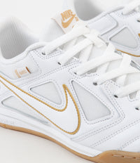 Nike SB Gato Shoes White White Metallic Gold Flatspot