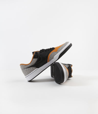 Nike SB GTS Return Premium L Shoes - Cobblestone / Black - Monarch - Black