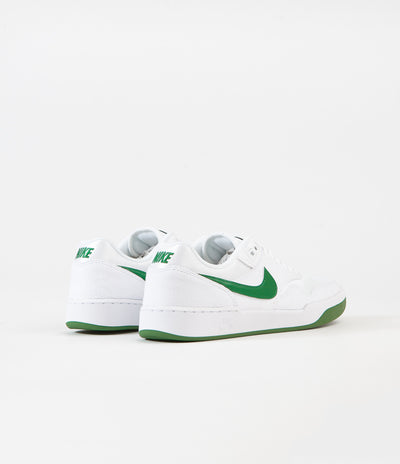 Nike SB GTS Return Shoes - White / Pine Green - White - White