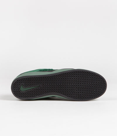 Nike SB Ishod Shoes - Gorge Green / Black - Dutch Green - Black